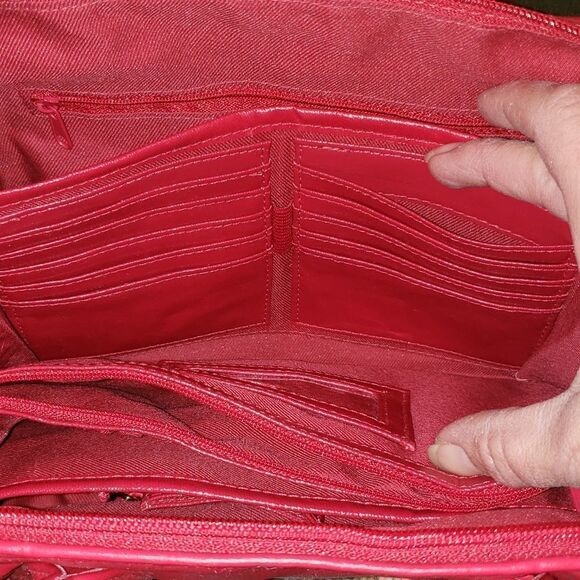 Avon Red Handbag with Shoulder Strap - Picture 5 of 16